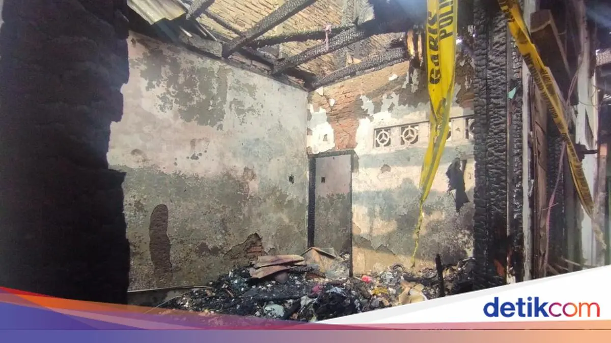 Penampakan Rumah Hangus Akibat Kebakaran di Cikini Jakpus