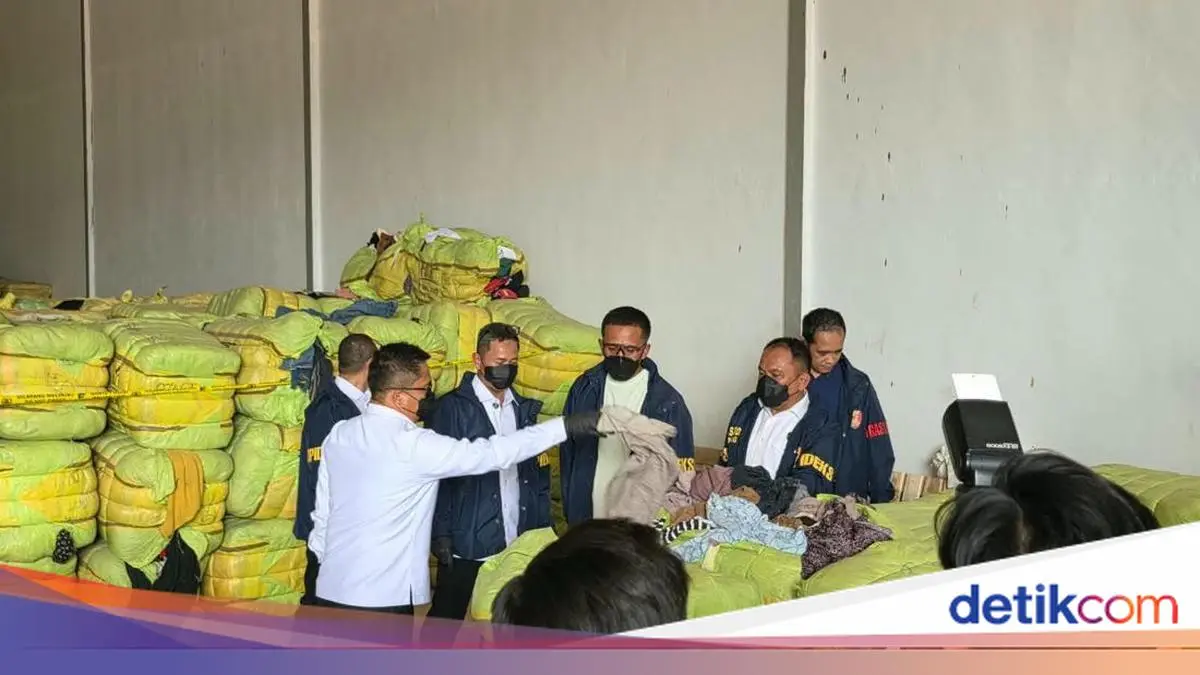 Bareskrim Bongkar Impor Ilegal 1.257 Balpres Thrifting Senilai Rp 15 Miliar