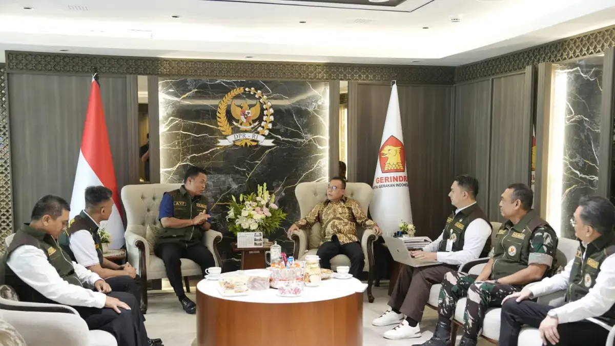 Terima Aspirasi 1,2 Juta Anggota Satlinmas, Dasco Langsung Telpon Mendagri