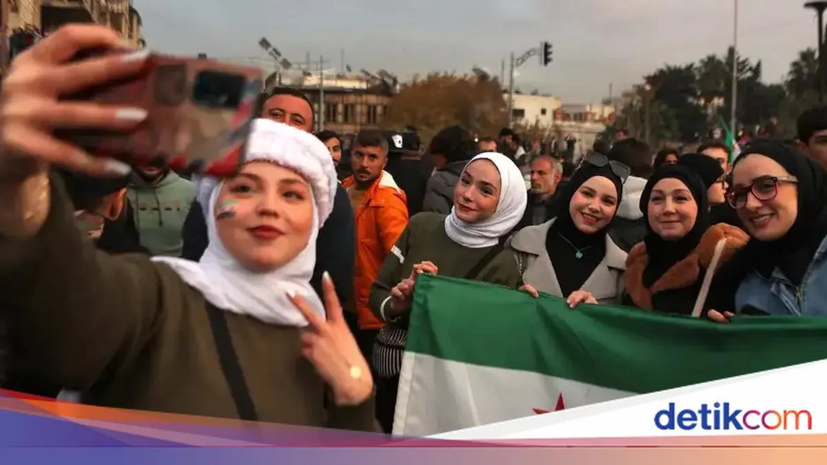 Suriah Batasi Partisipasi Perempuan di Beberapa Jurusan Universitas