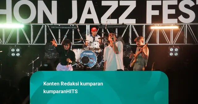 Foto: Maliq & D’Essentials Tampil Meriah saat Tutup Tomohon Jazz Festival