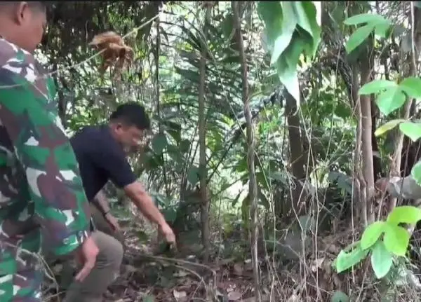 Mayat Bocah Membusuk di Cianjur Diduga Korban Pembunuhan, Leher Terikat Tali