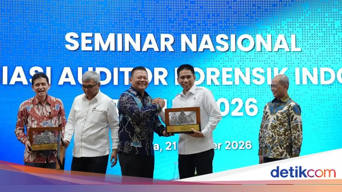 Cegah Korupsi di Era Digital, Wamendagri Perkuat Peran Auditor Forensik