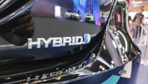 Toyota Siapkan Mobil Hybrid Generasi Terbaru, Konsumsi BBM Diklaim Lebih Hemat 15 Persen