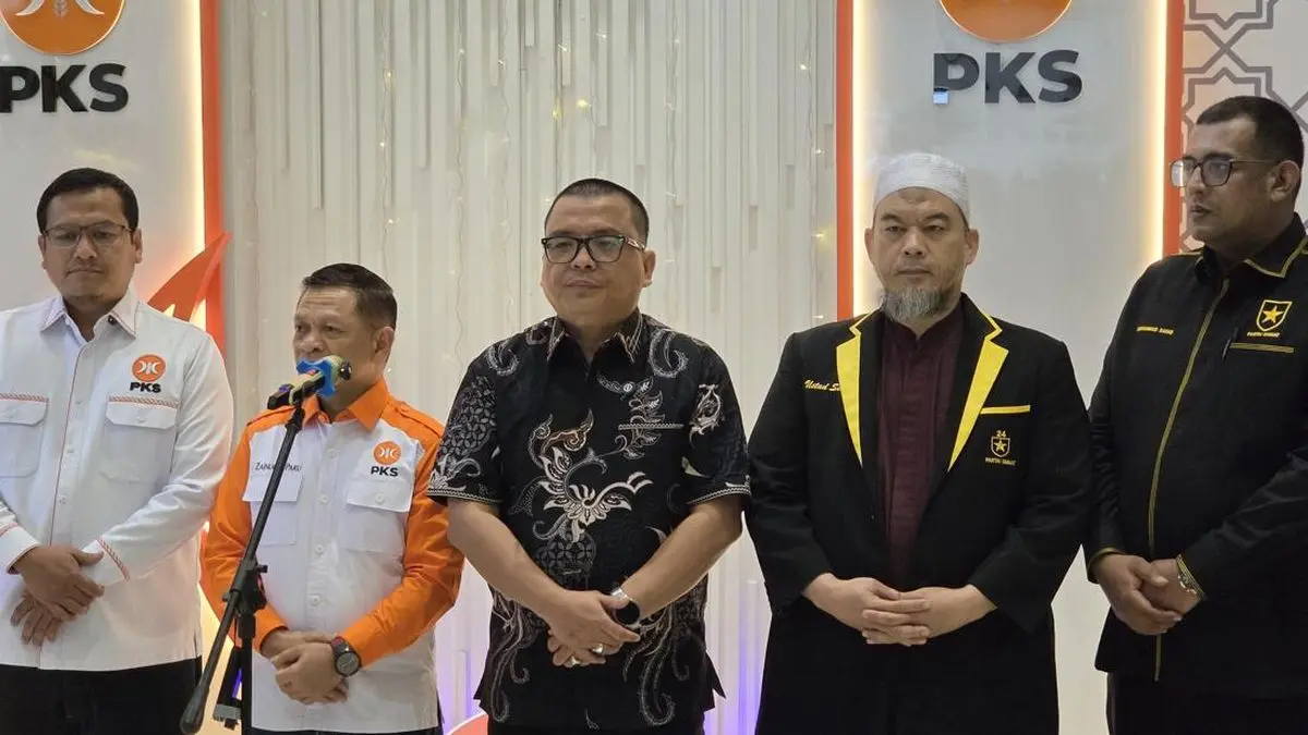 Terima Denny Indrayana, PKS Serius Proses Putusan MK soal Gibran