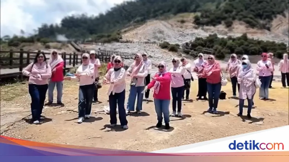 Para Istri Pejabat Tulungagung Pelesiran Pakai APBD Bertajuk Studi Referensi