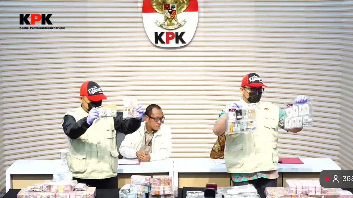 Daftar Barang Penanganan Bencana Diduga Dikorupsi, Ada Selimut Pengungsi