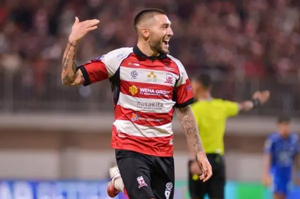 Derby Suramadu Panas! Madura United Pasang Target Khusus di Markas Persebaya