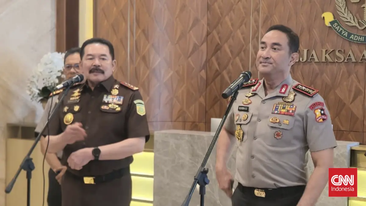 Kapolri Suyudi Bawa Jajaran Baru Temui Jaksa Agung