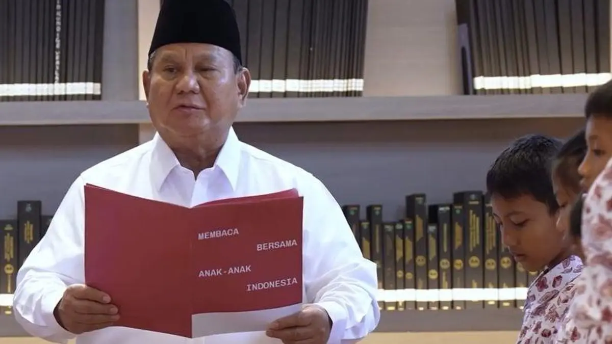 Prabowo Pimpin Siswa SD Baca Teks Sumpah Pemuda