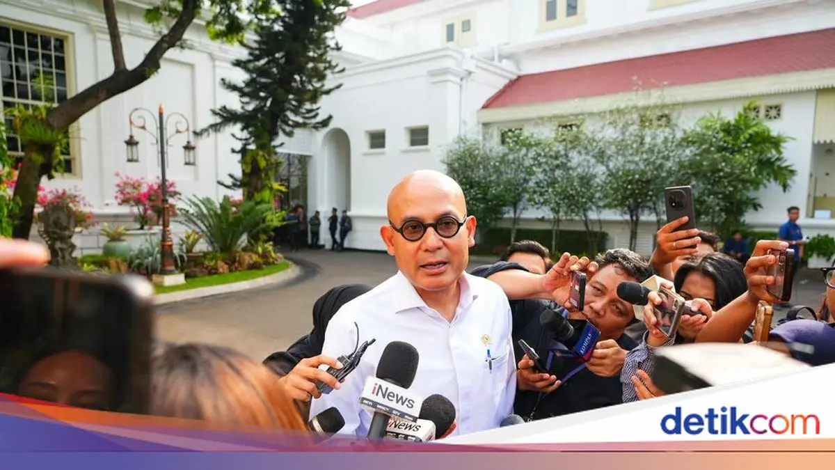Menlu Pantau Keamanan WNI di Prancis dan Sejumlah Negara Eropa Buntut Kerusuhan