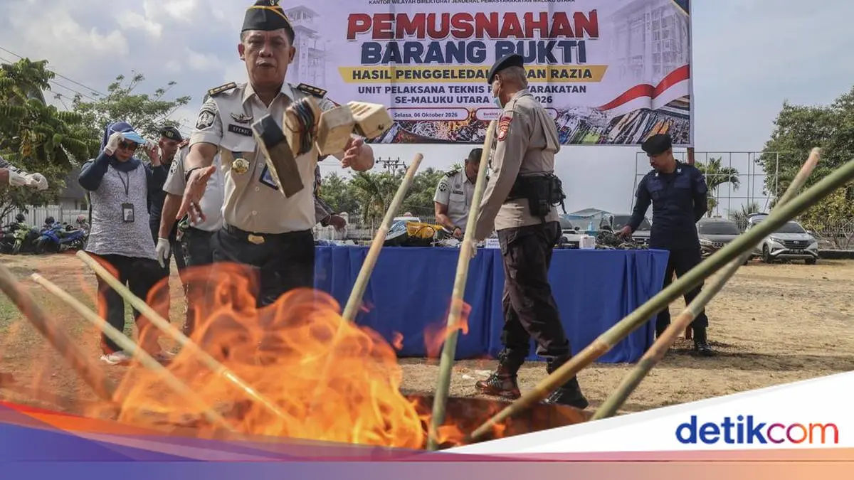 Barang Bukti Hasil Penggeledahan Lapas Malut Dimusnahkan