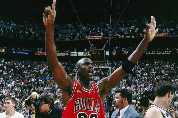 Jersey Michael Jordan Terjual Rp250,74 Miliar, Pecahkan Rekor Memorabilia Basket