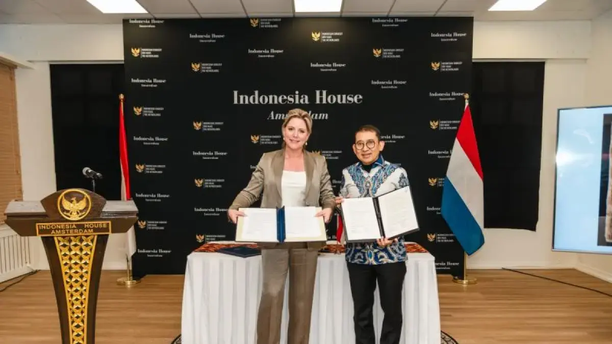 Fadli Zon Pulangkan 30.190 Loleksi dan 20 Benda Budaya dari Belanda
