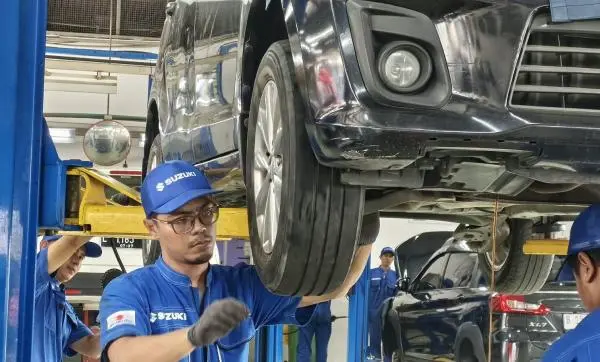 Banyak Orang Cari Mobil di Internet, Faktanya Fungsi Dealer Belum Tergantikan
